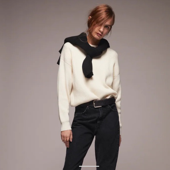 Zara Denim - Zara Mom Fits Jeans size 4